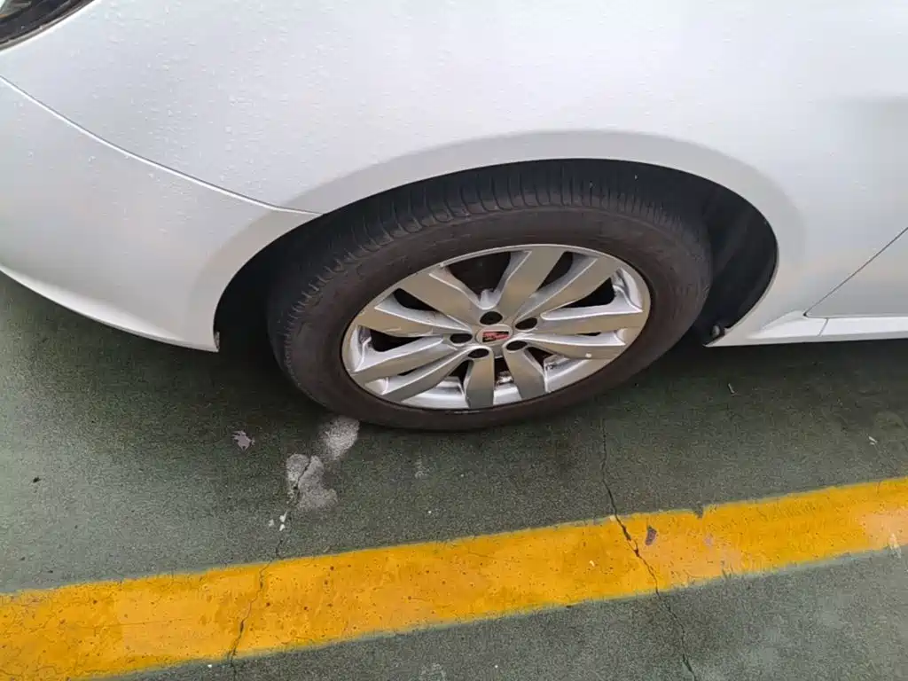 Roewe 350 2016 2015 Model 1.5L Automatic Luxury Sunroof Edition