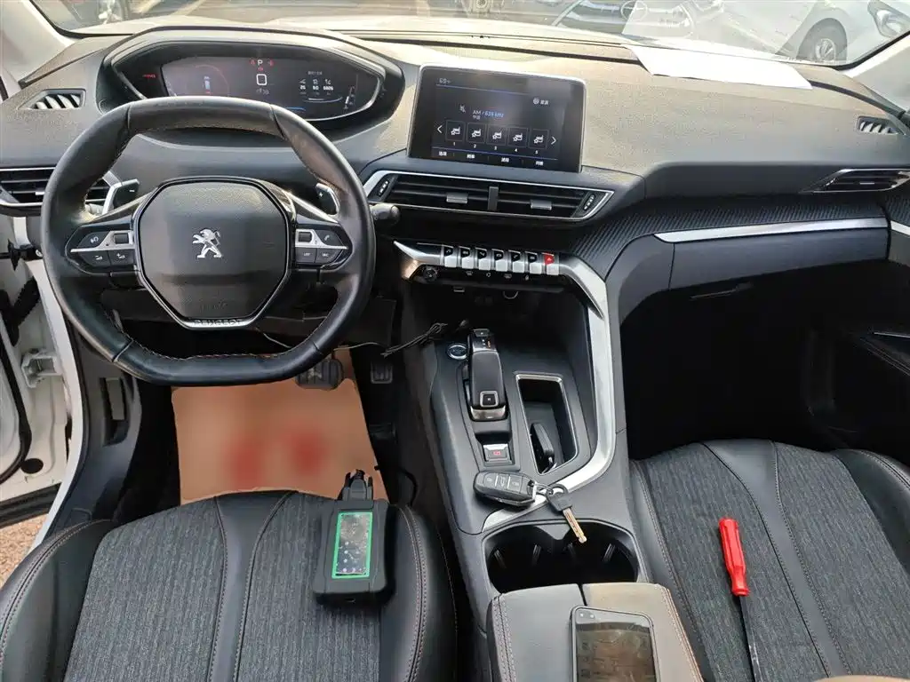 Peugeot 5008 2017 350THP 7-seat Elite Edition фото 10