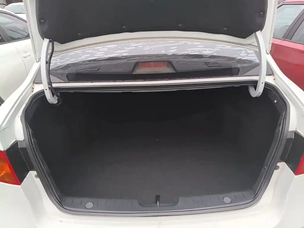 Roewe 350 2016 2015 Model 1.5L Automatic Luxury Sunroof Edition