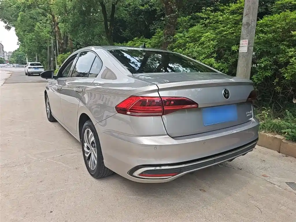 Volkswagen Bora 2023 200TSI DSG Smart Edition фото 5