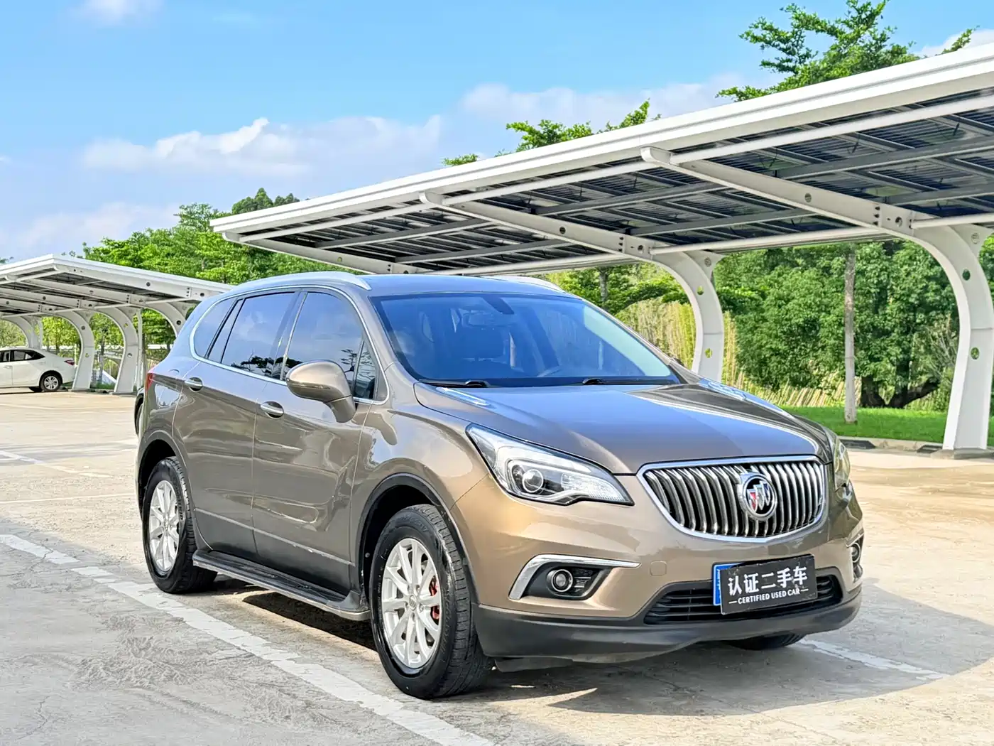 Buick Envision Plus 2016 20T 2WD Leading фото 3