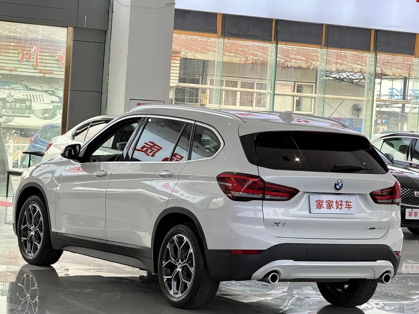 BMW X1 2022 sDrive25Li Leading фото 14