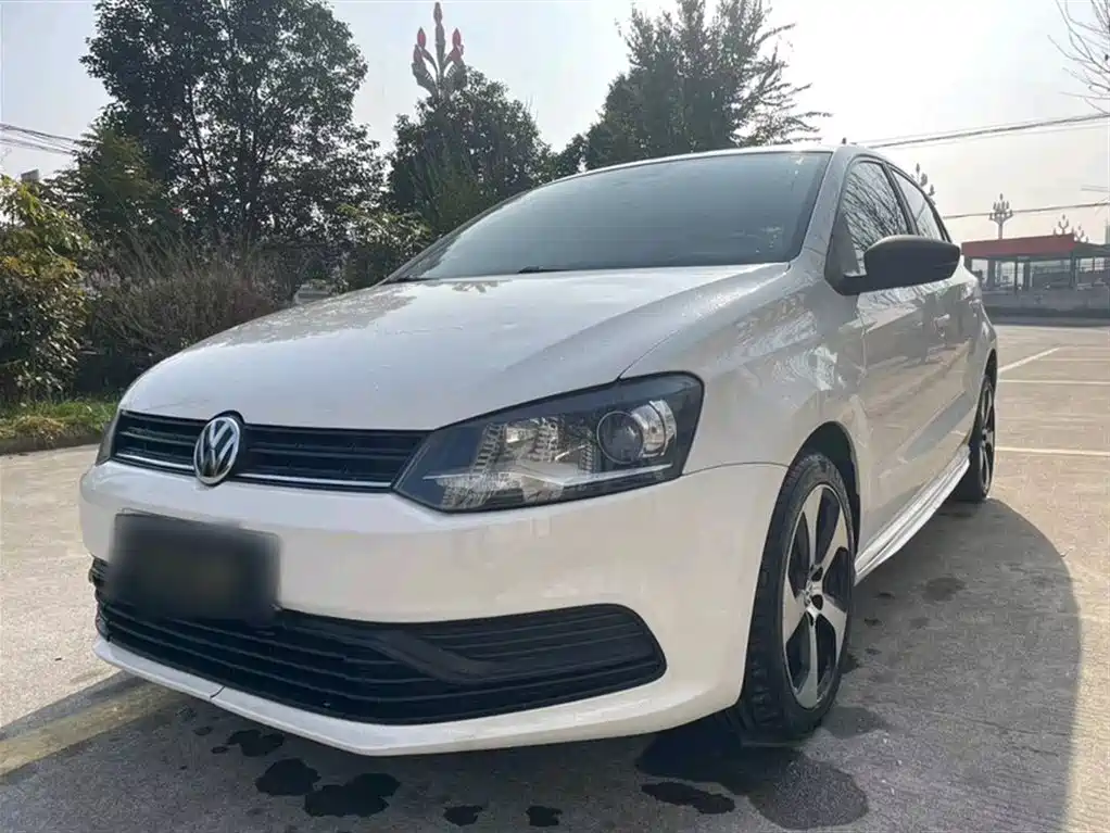 Volkswagen Polo 2018 1.5L Manual Safe Drive фото 2