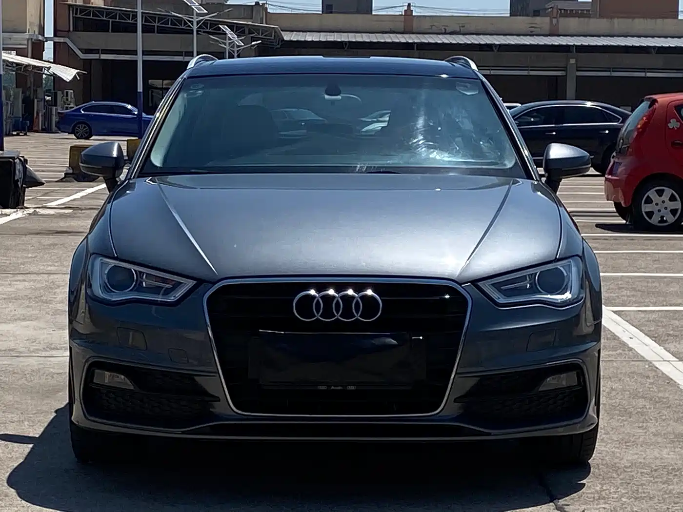 Audi A3 (Import) 2014 Sportback 40 TFSI S line Comfort фото 2