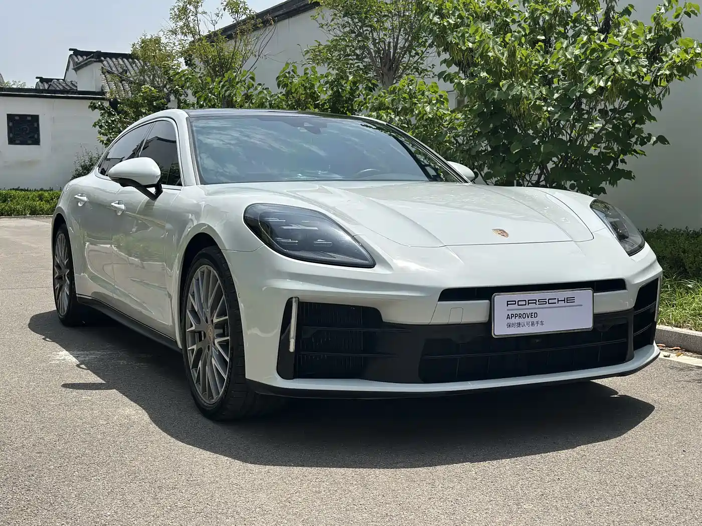 Porsche Panamera 2024 Panamera Executive Long Wheelbase 2.9T фото 3