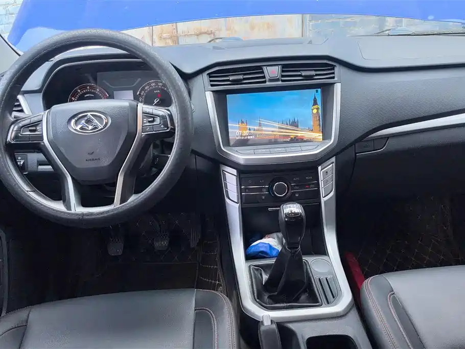 SAIC Maxus Maxus T60 2019 2.4L Petrol Manual 2WD High Ground Clearance Pioneer Standard Cab фото 15