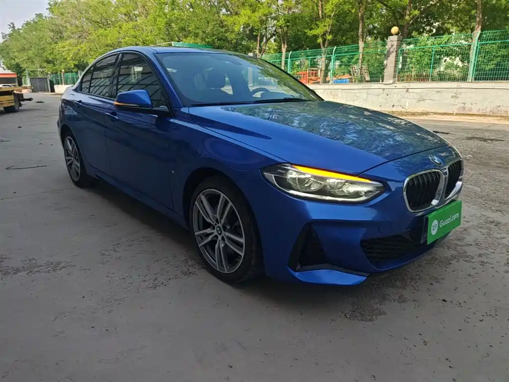 BMW 1 Series 2019 120i Leading M Sport Package фото 4