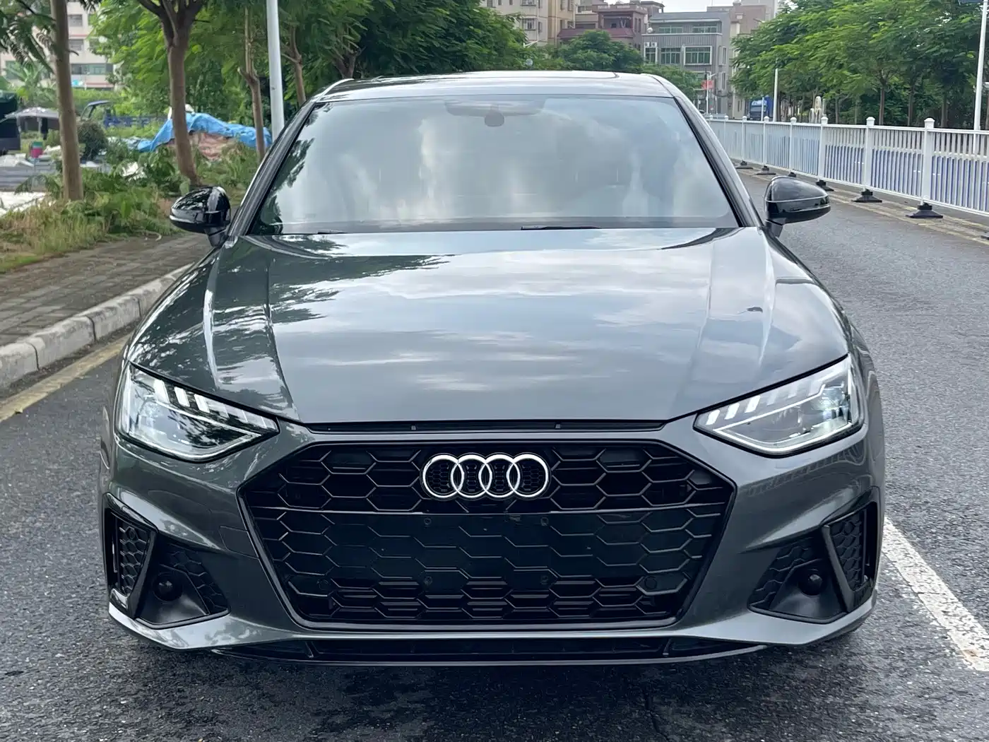 Audi A4L 2025 2025 2 Million Celebration Edition 40 TFSI Luxury Dynamic