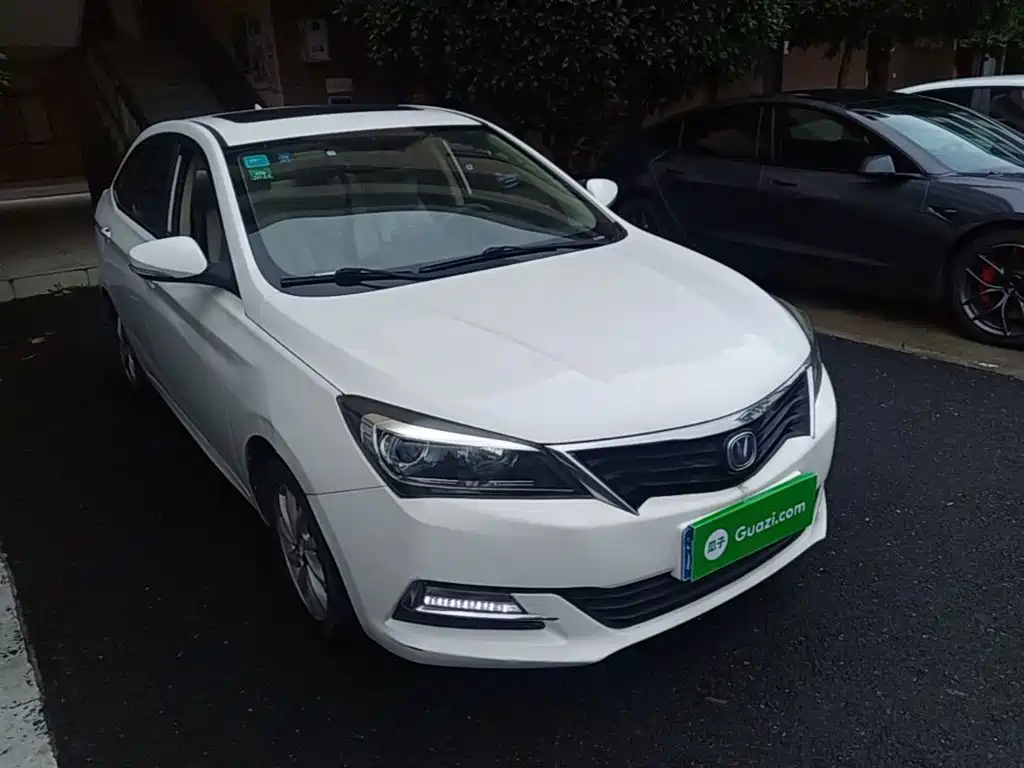 Changan Yuexiang V7 2016 2016 1.6L Auto Joy Version China V
