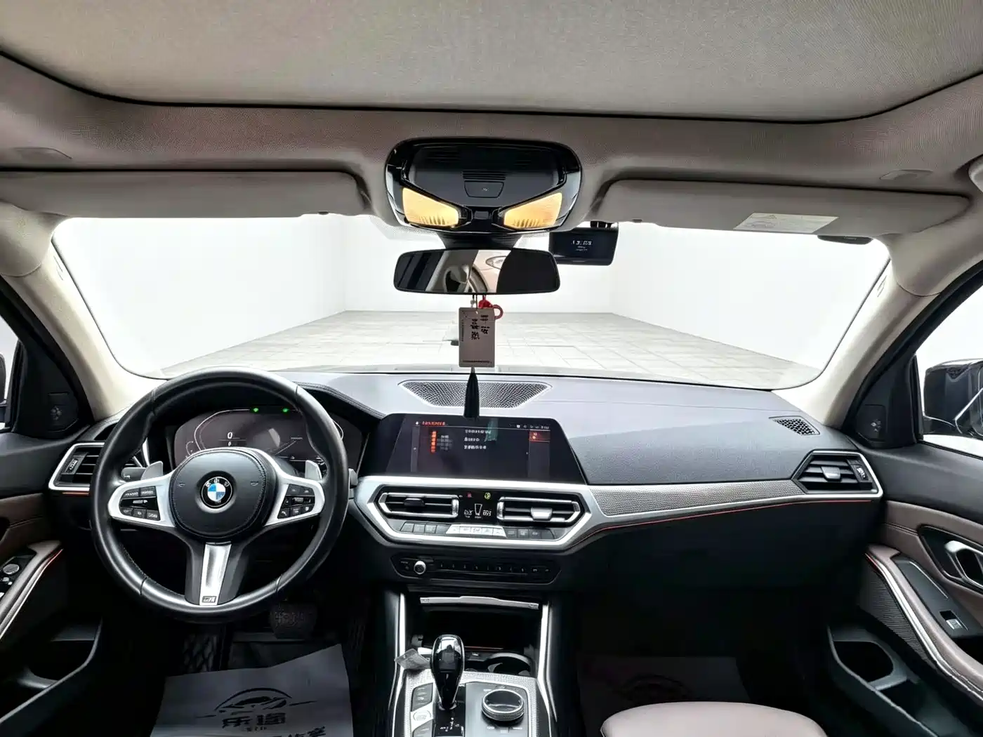 BMW 3 Series 2021 325Li M Sport Night Edition фото 4