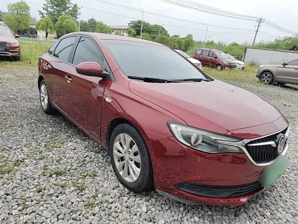 Buick Excelle 2018 15T Dual Clutch Elite (China V) фото 4