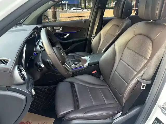 Mercedes-Benz GLC 2021 GLC 300 L 4MATIC Sporty — фото 5