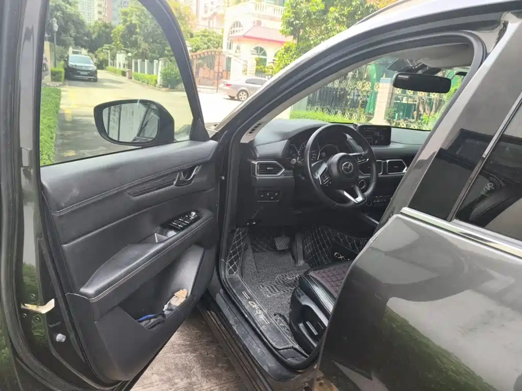 Photo 17 - Mazda CX-5