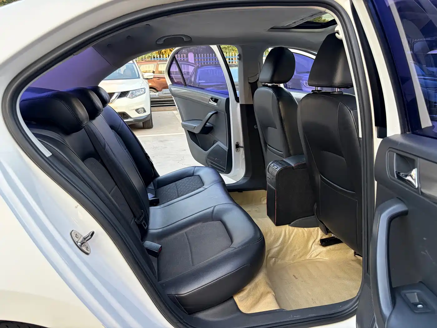 Volkswagen Santana 2013 2013 1.4L Manual Comfort Edition