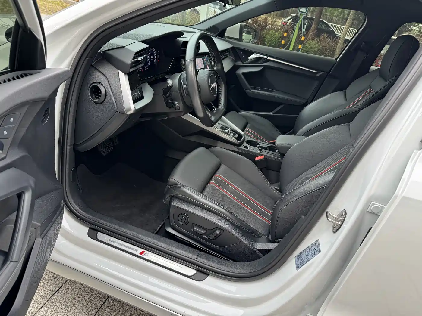 Audi A3 2024 Model Sportback 35 TFSI Fashion Sport фото 4