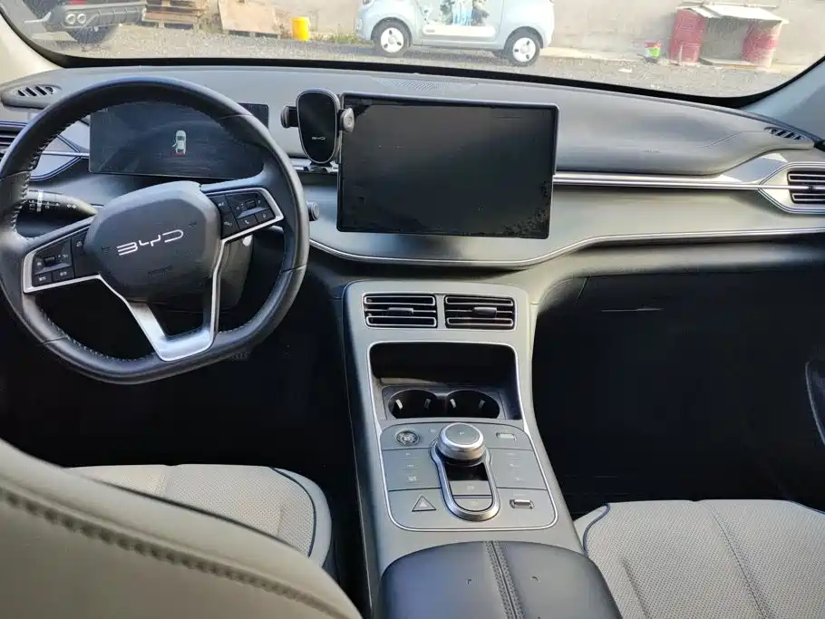 BYD Destroyer 05 2025 2024 Glory Edition DM-i 55KM Luxury