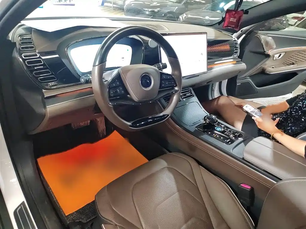 BYD HAN
