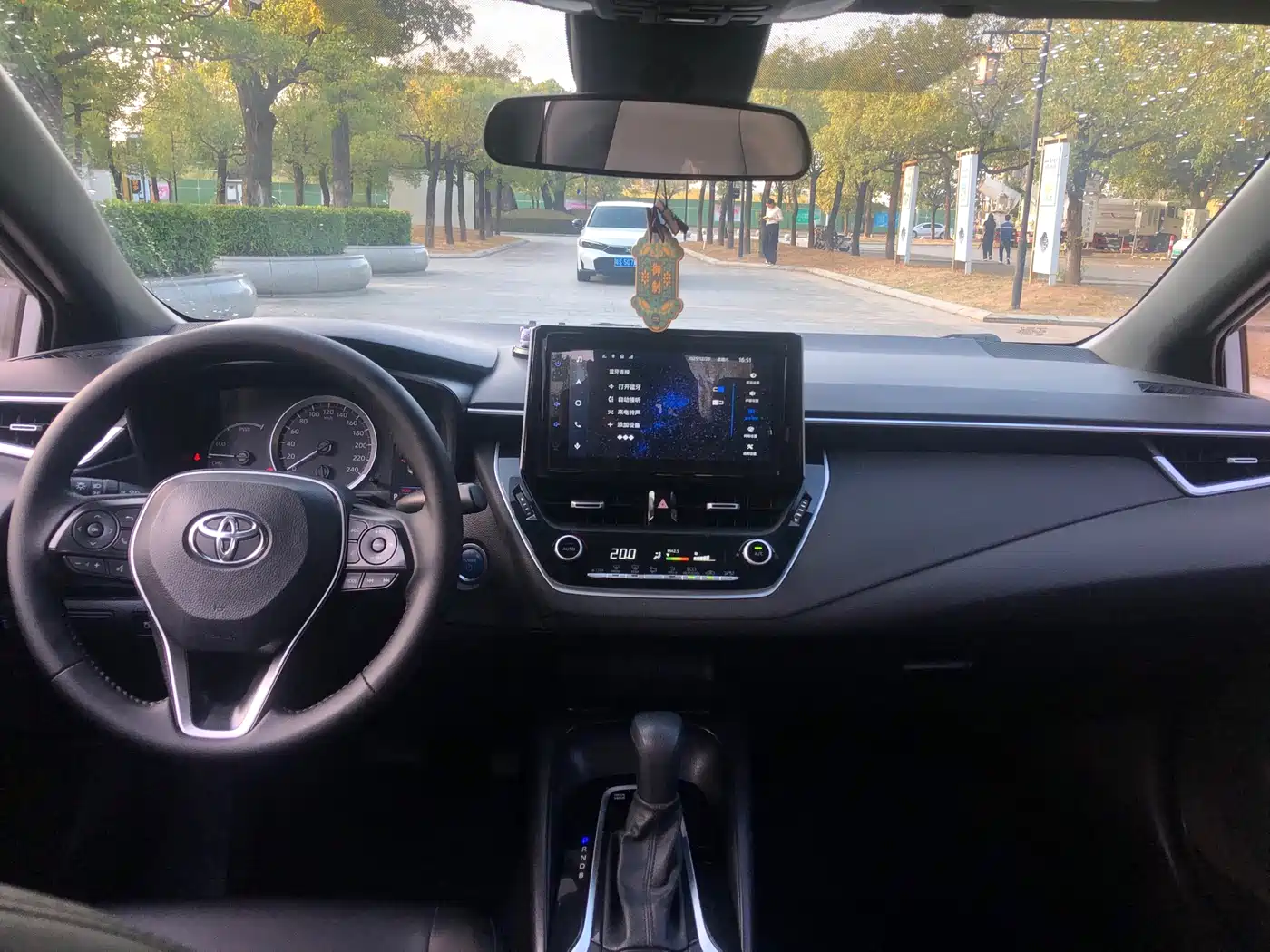 Toyota Levin 2021 Dual Engine 1.8H E-CVT Luxury Edition фото 15