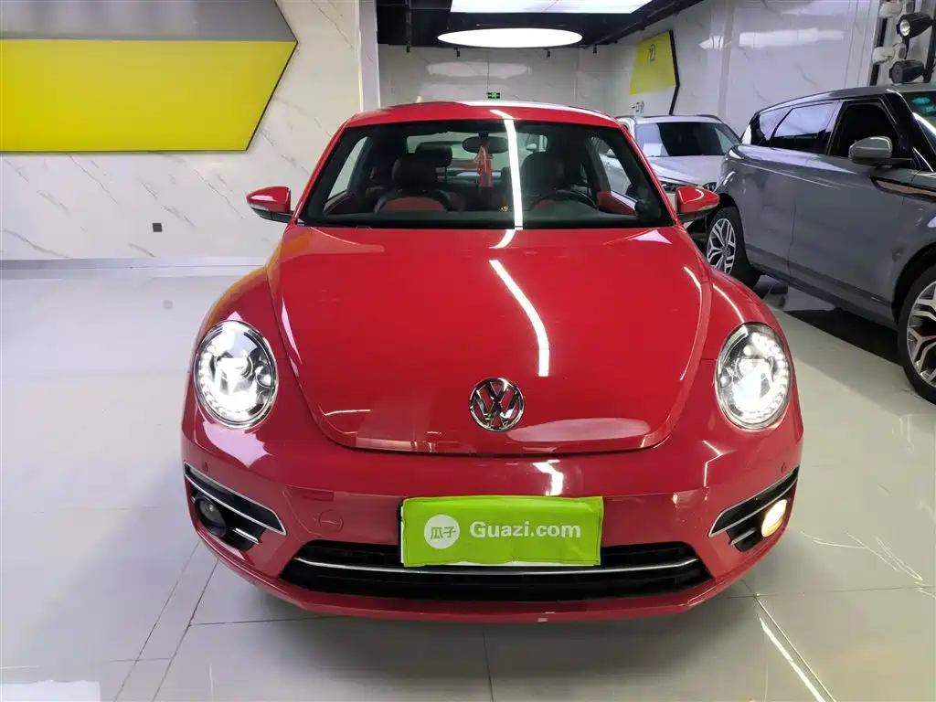 Volkswagen Beetle 2018 180TSI Easy Joy Edition фото 3