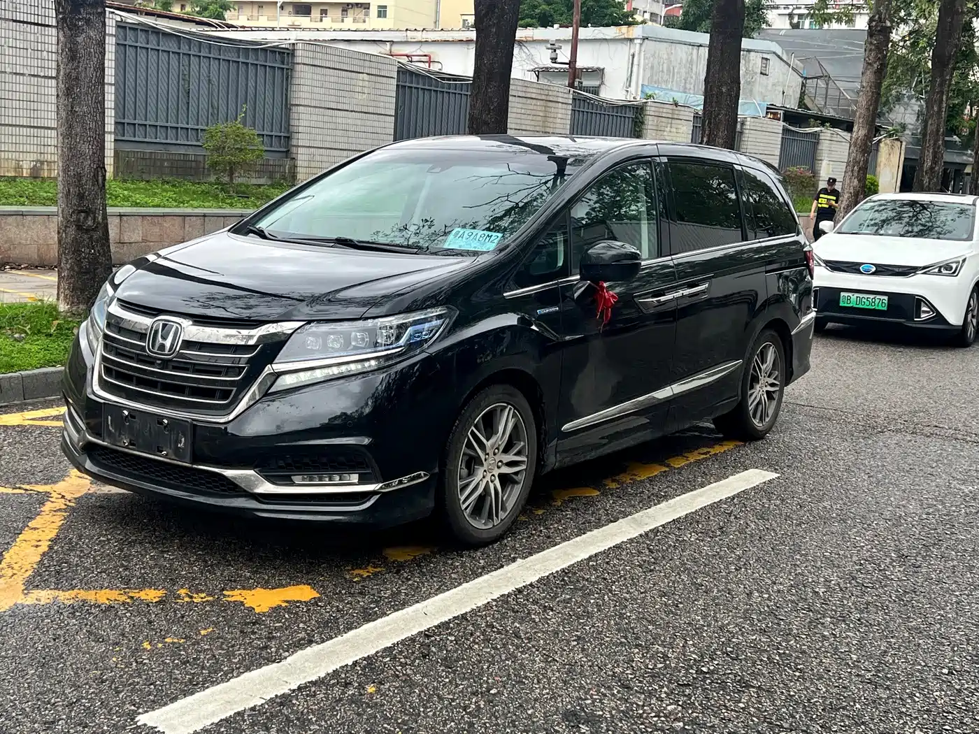 Honda Elysion 2019 2.0L Hybrid Supreme Edition