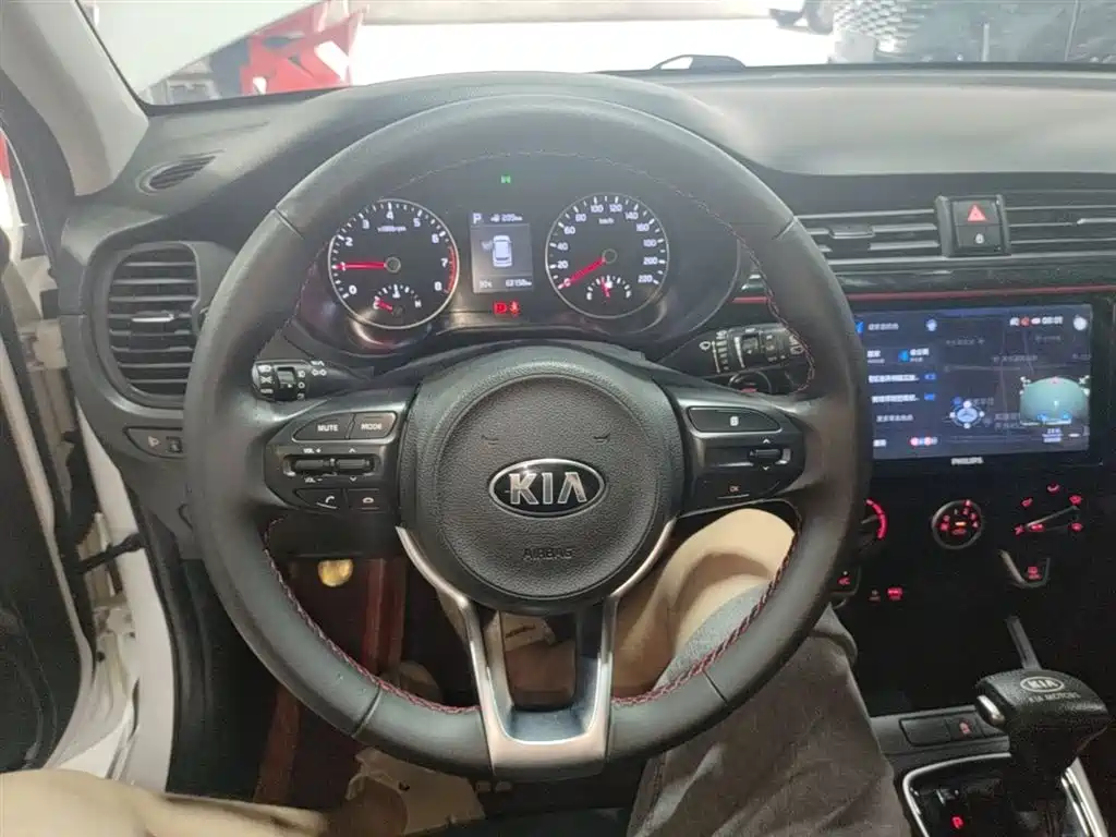 Kia KX CROSS 2018 1.6L Automatic Smart Sunroof Edition фото 11