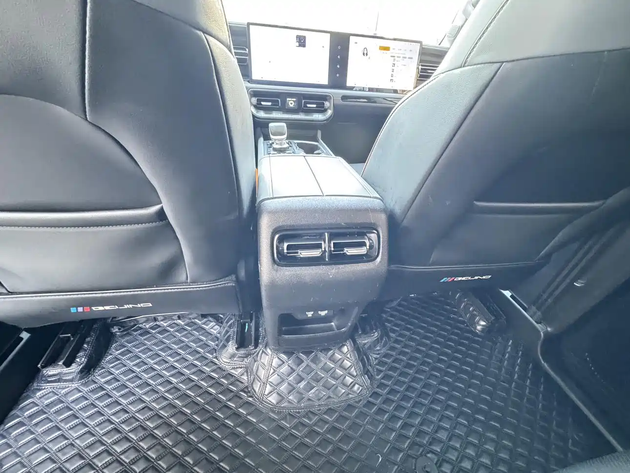 BAIC ORV Beijing Offroad BJ40 2024 2.0T New Urban Hunter Edition Knight фото 8