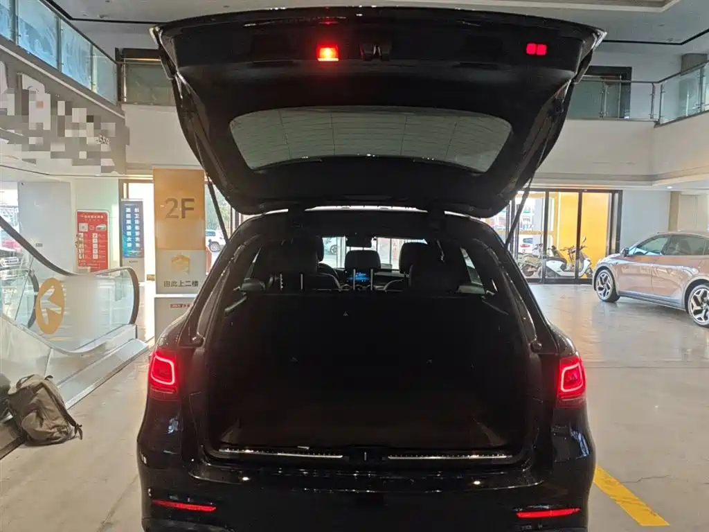 Mercedes-Benz GLC 2020 Facelift GLC 300 L 4MATIC Dynamic фото 10