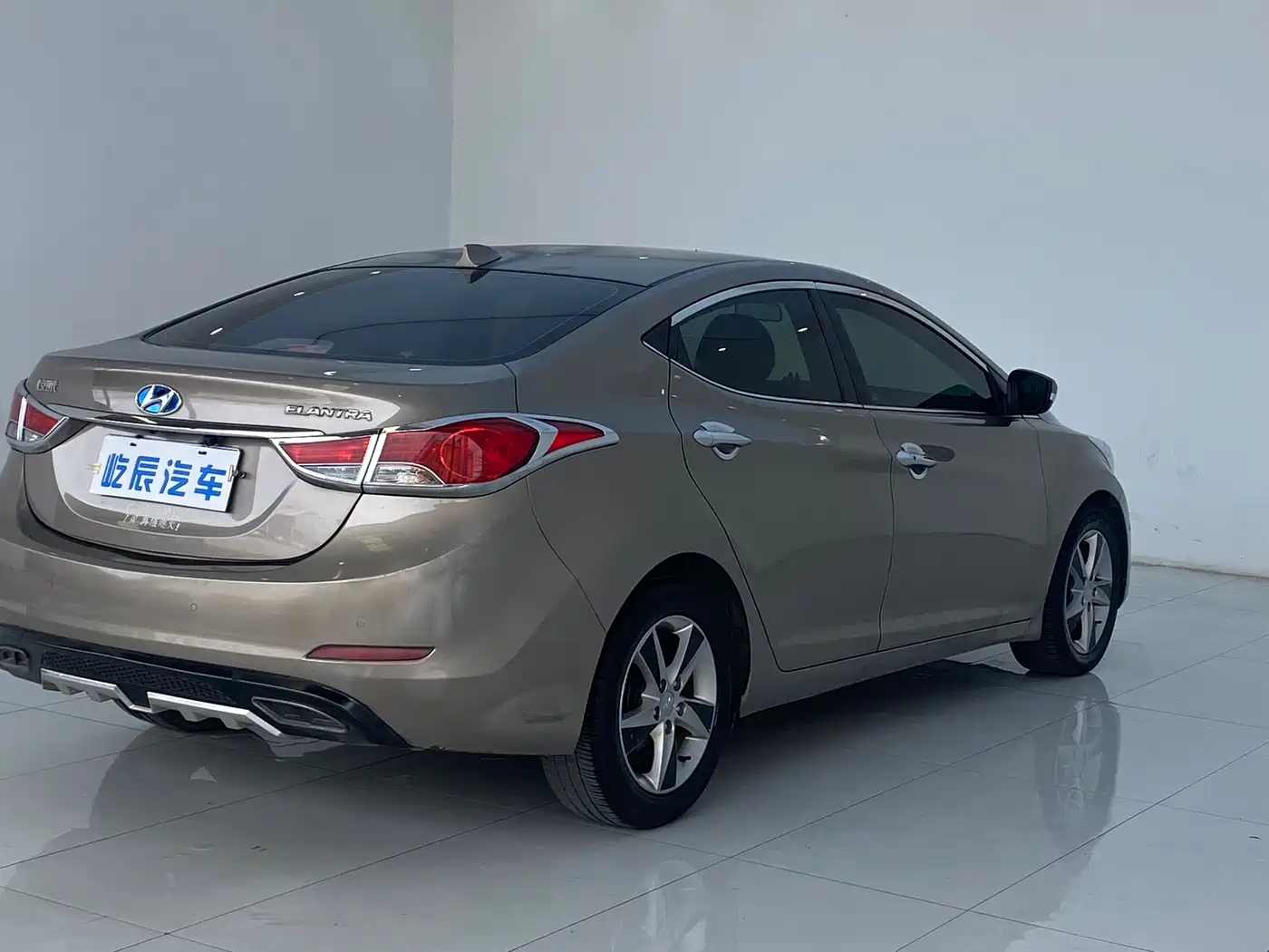 Hyundai Langdong 2013 1.6L Automatic Premium фото 13