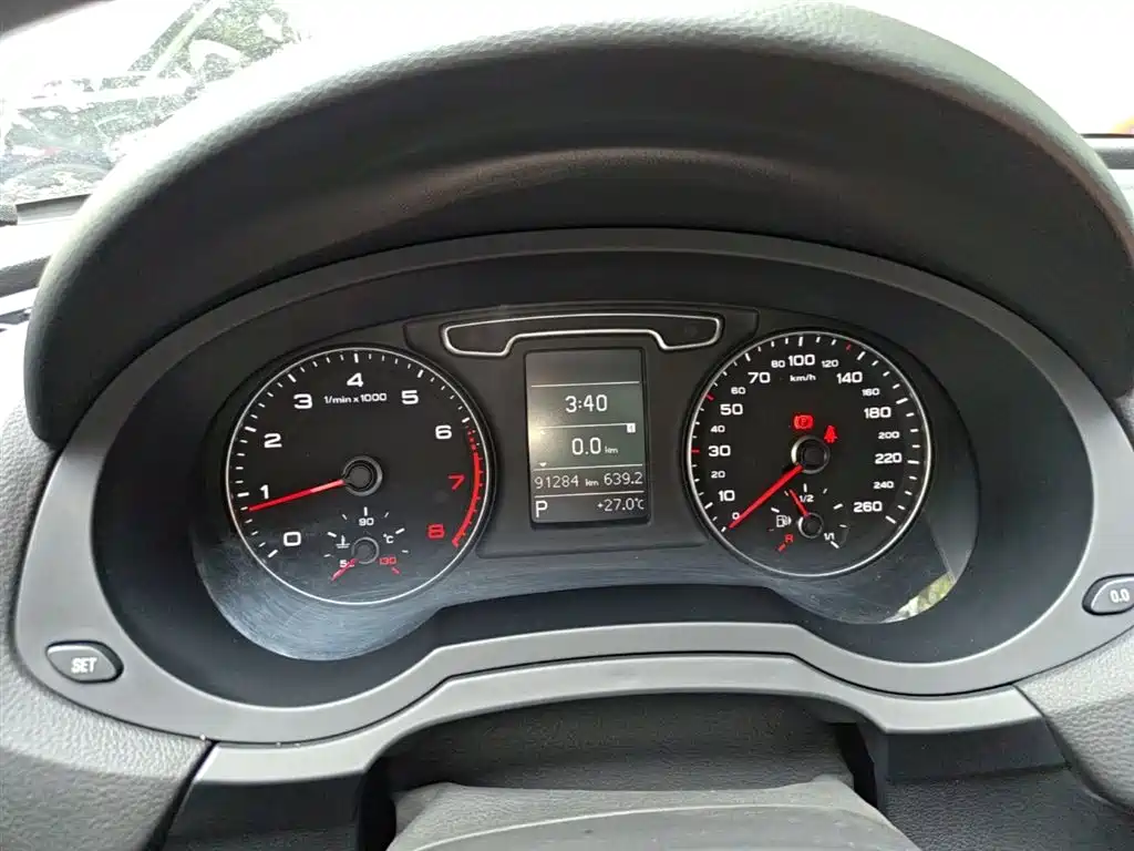 Audi Q3 2015 35 TFSI Progressive фото 12