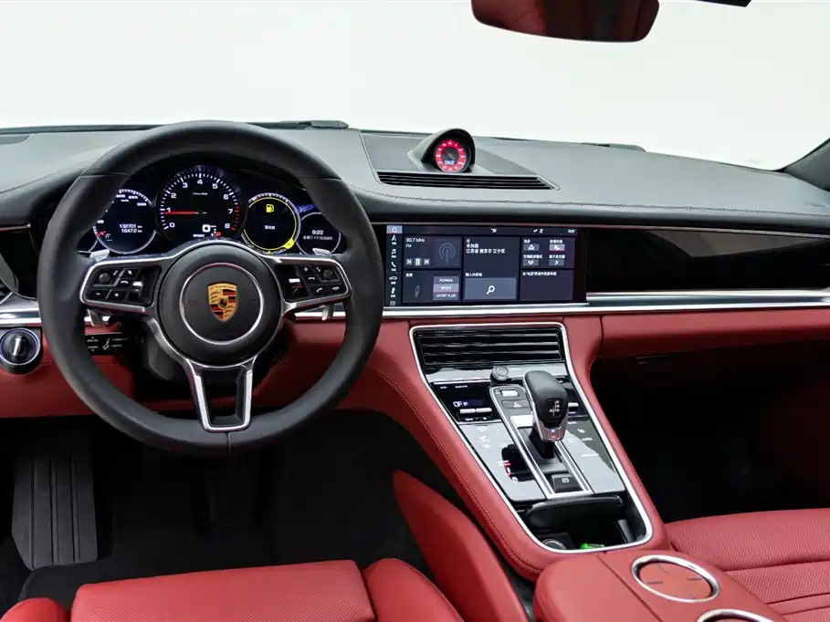 Porsche Panamera 2017 Panamera 4 Sport Turismo 3.0T фото 13