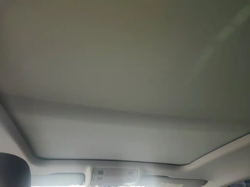 Volkswagen T-Cross 2019 1.5L Automatic Comfort Edition фото 18