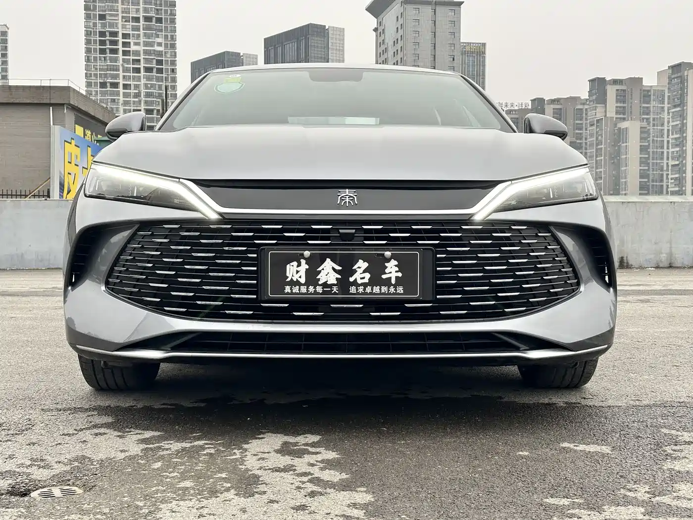 BYD Qin L 2024 DM-i 80KM Leading Edition фото 2