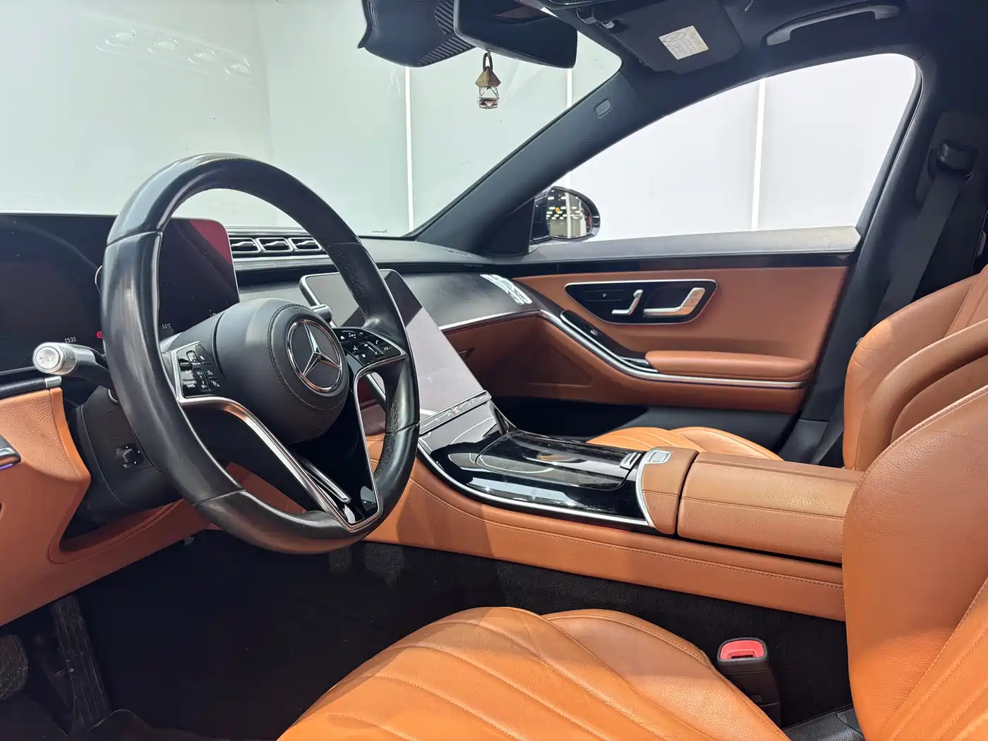 Mercedes-Benz S-Class 2023 Model S 400 L Business Edition фото 5
