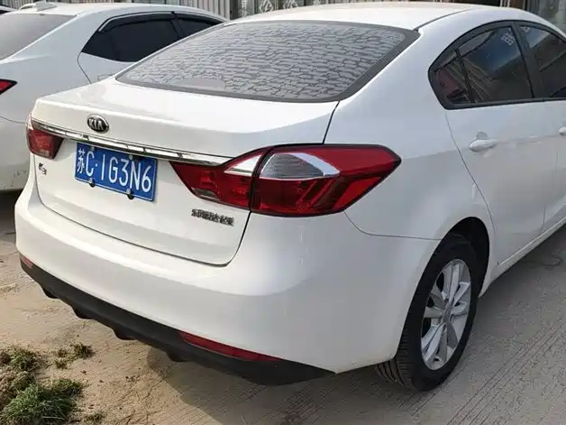 KIA K3