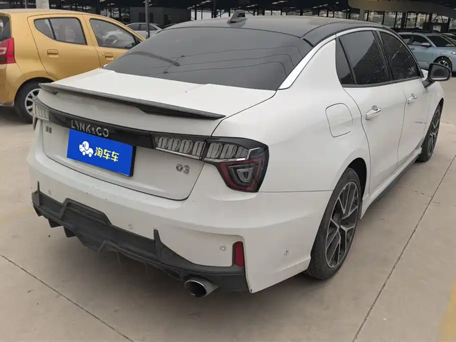 Lynk & Co 03 2019 2.0TD Auto Power Pro Version фото 3