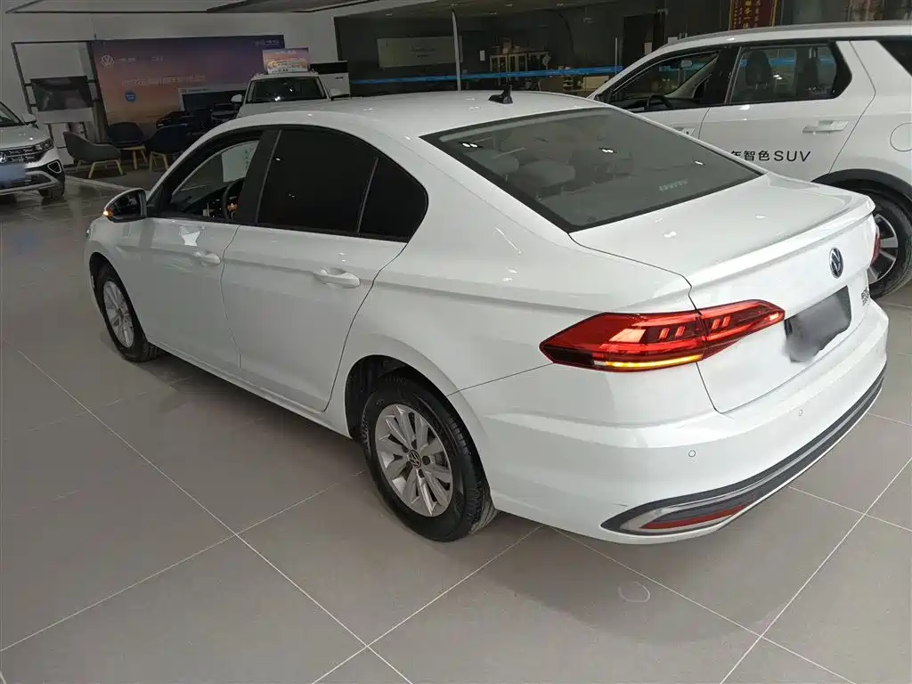 Volkswagen Bora 2024 200TSI DSG Smooth Ride Edition фото 4