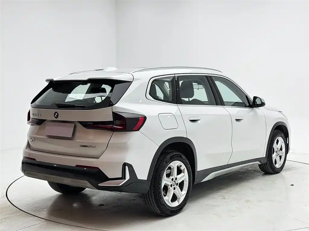 BMW X1 2023 sDrive20Li X Design Package фото 6