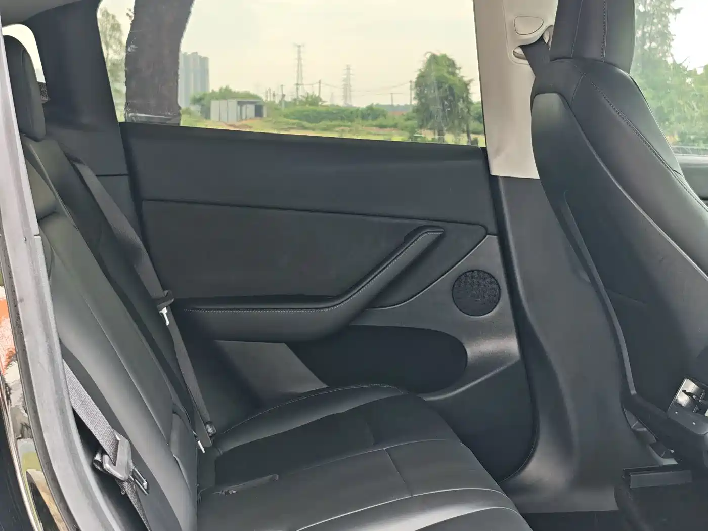 Tesla Model Y 2021 2021 Standard Range Rear-Wheel Drive