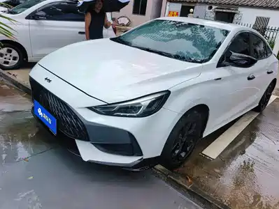 MG 5