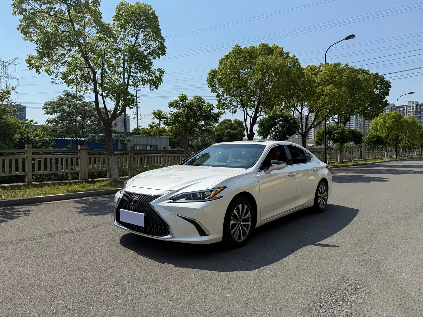 Lexus ES 2020 200 Luxury
