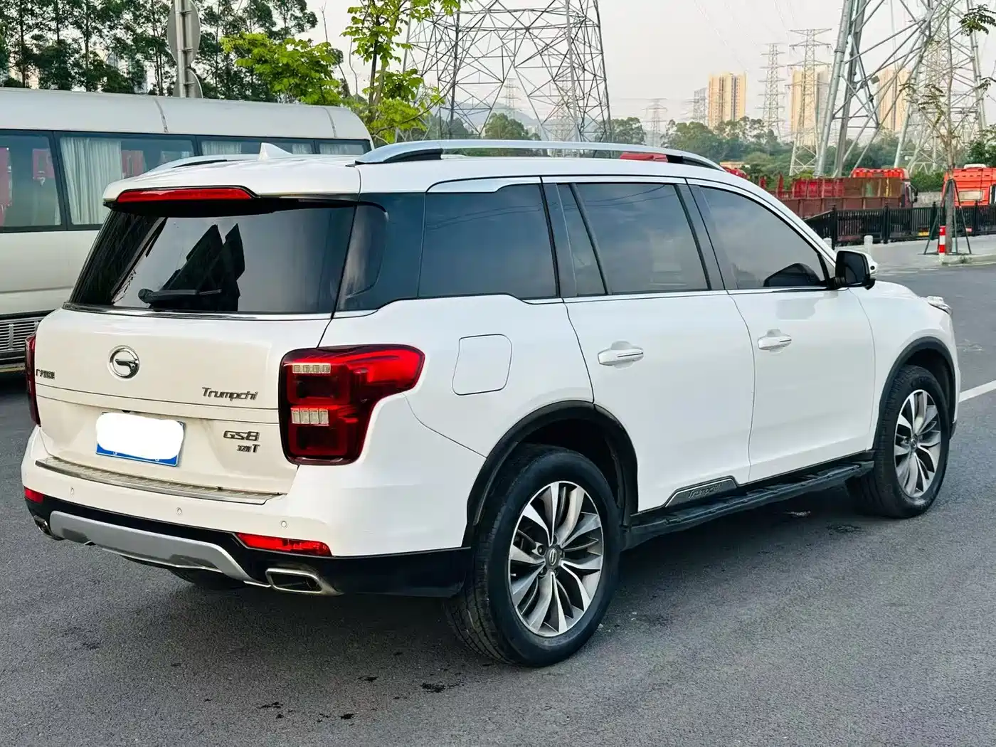 GAC Trumpchi Trumpchi GS8 2017 320T 2WD Luxury Smart Connect (7-seater) фото 3