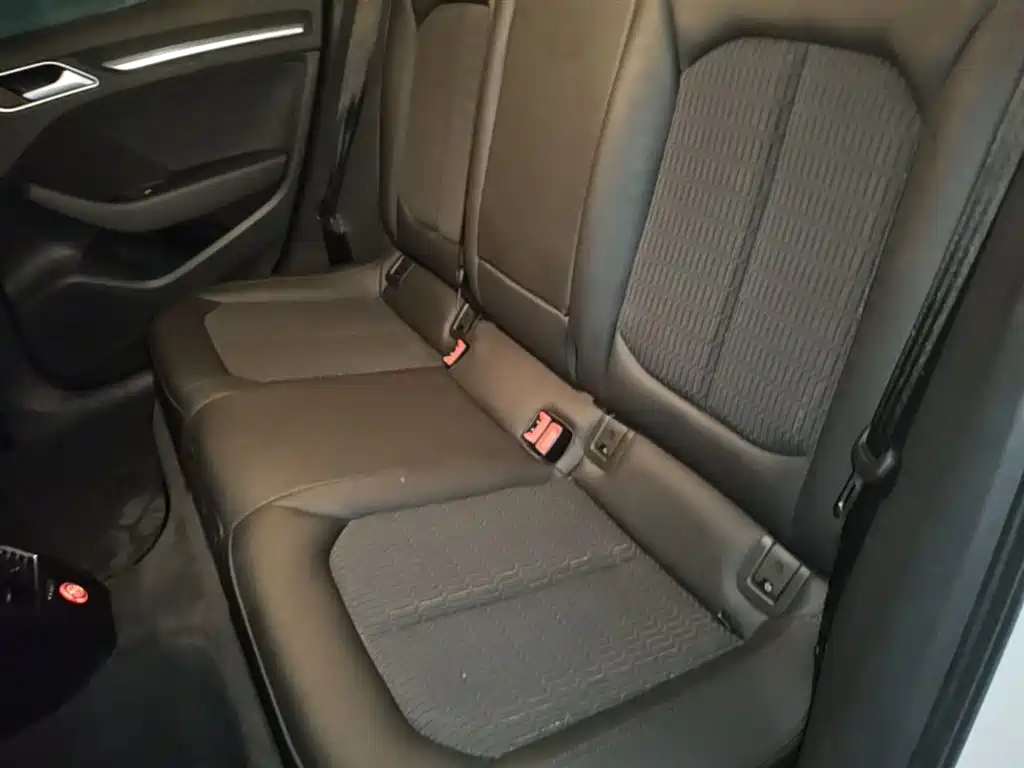 Audi A3 (Import) 2014 Limousine 40 TFSI S line Comfort фото 17