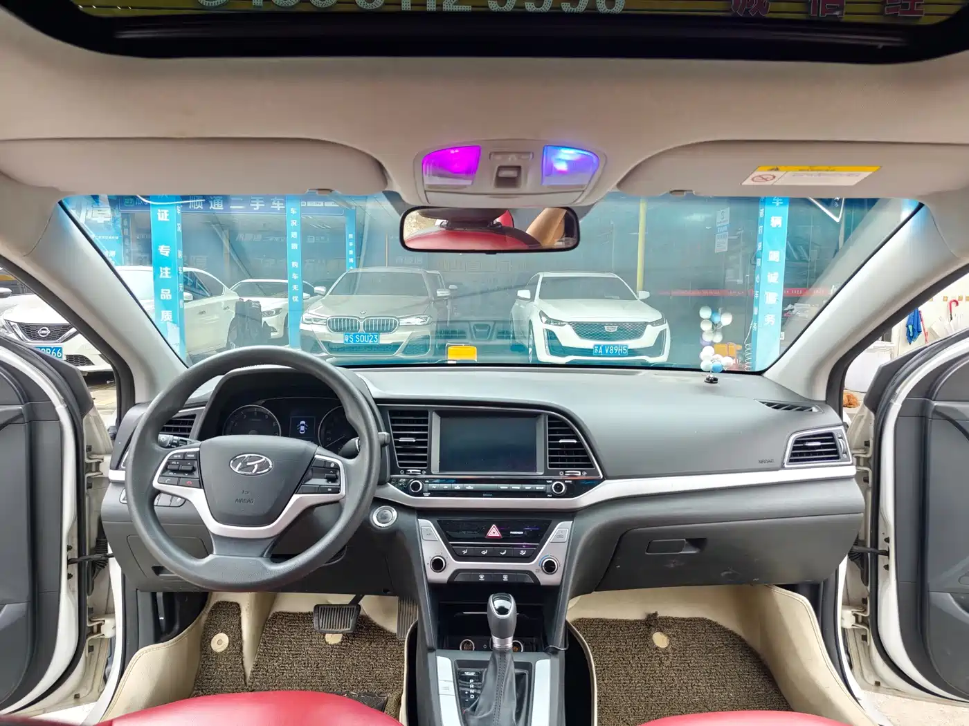 Hyundai Elantra 2016 Model 1.6L Automatic Smart Elite фото 9
