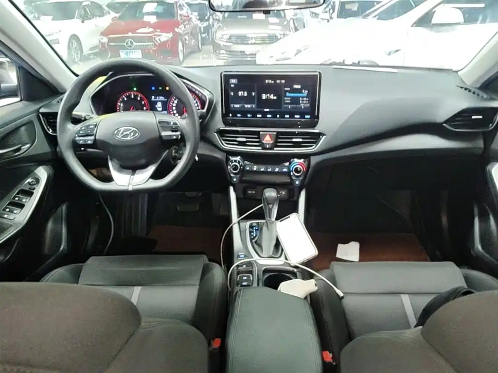 Hyundai Fista 2019 240TGDi Comfort Edition China V фото 10
