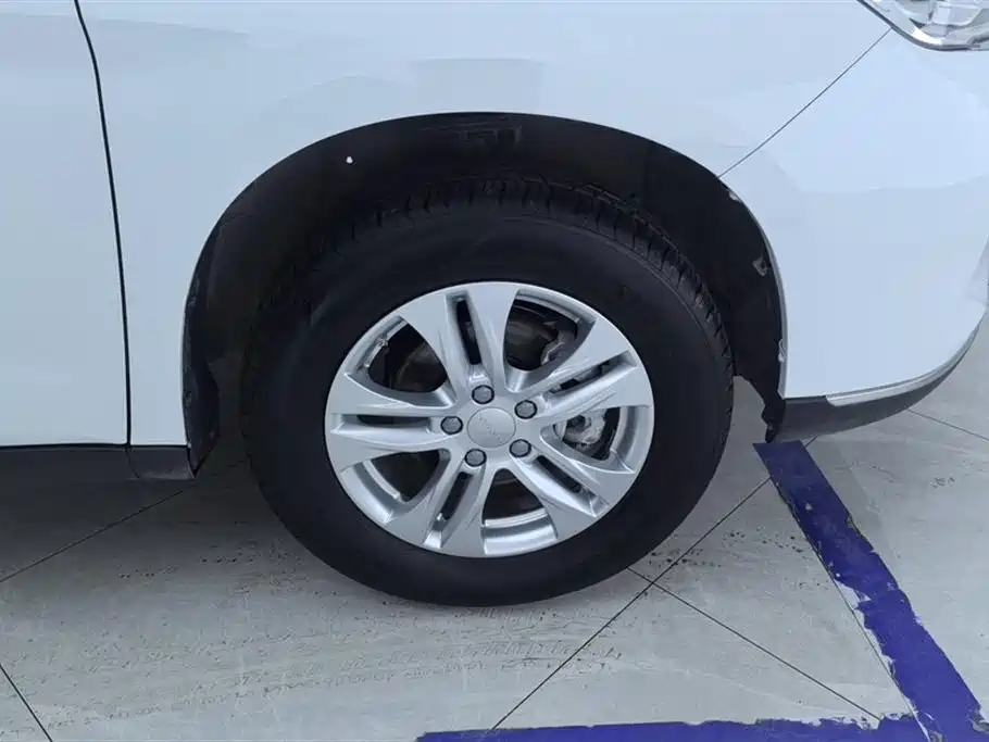 Haval M6 2023 PLUS 1.5T DCT Elite Smart Connect фото 6