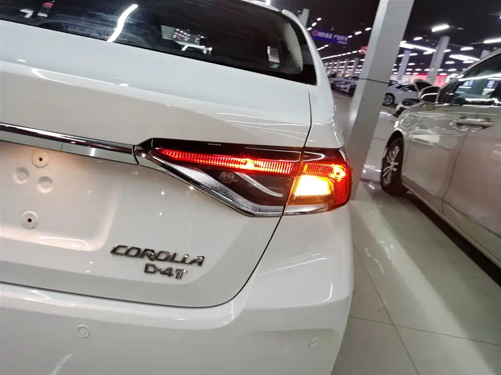 Toyota Corolla 2023 1.2T Pioneer Edition фото 24