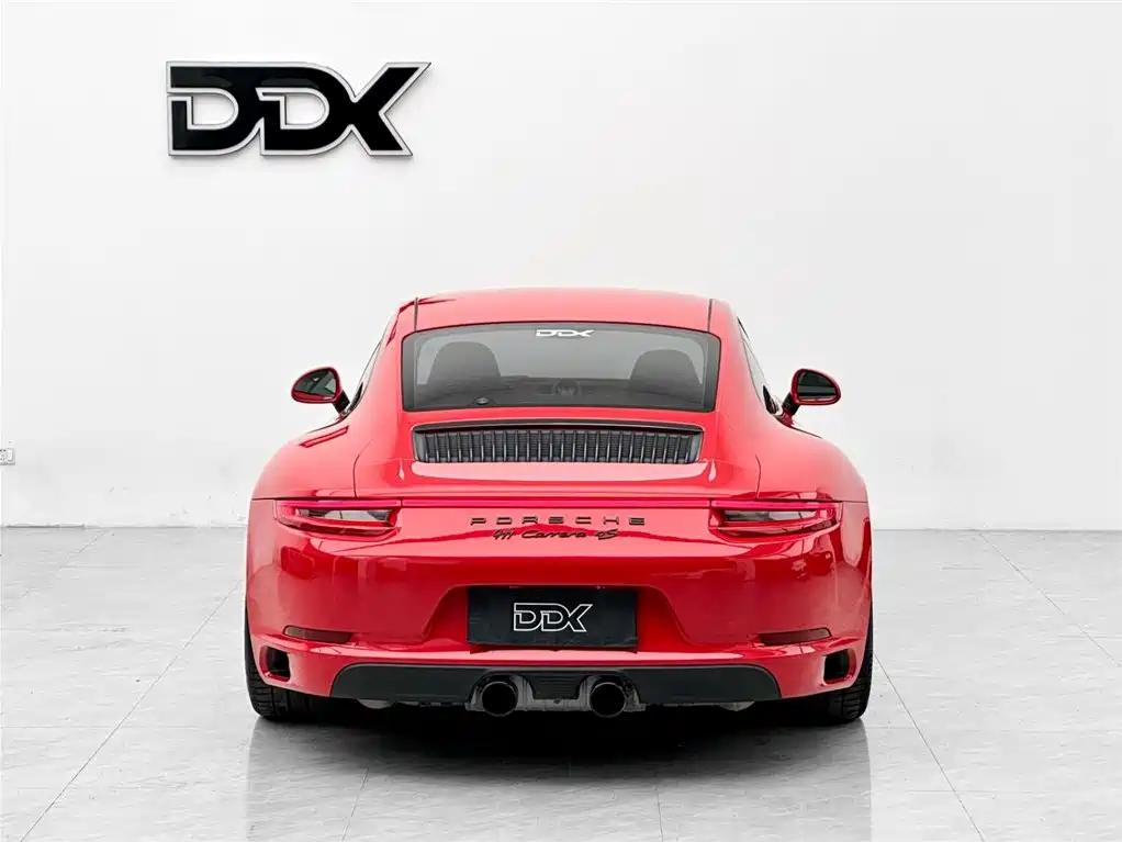 Porsche 911 2016 Carrera 4S 3.0T фото 4
