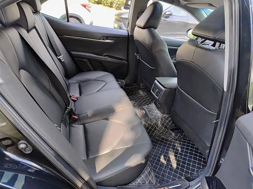 Toyota Camry 2021 2.0G Luxury Edition фото 11