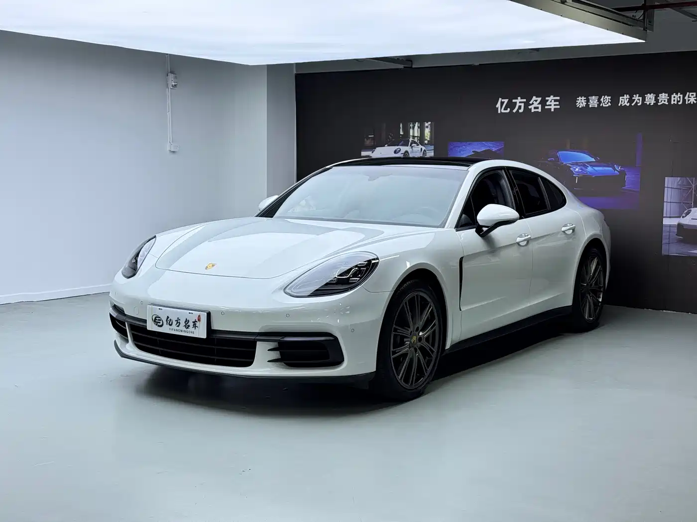 Porsche Panamera 2017 Panamera 3.0T