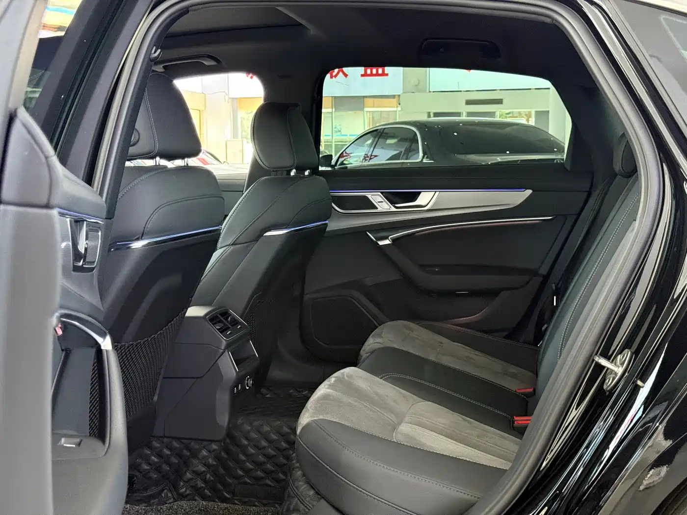 Audi A6L 2023 40 TFSI Luxury Dynamic фото 5